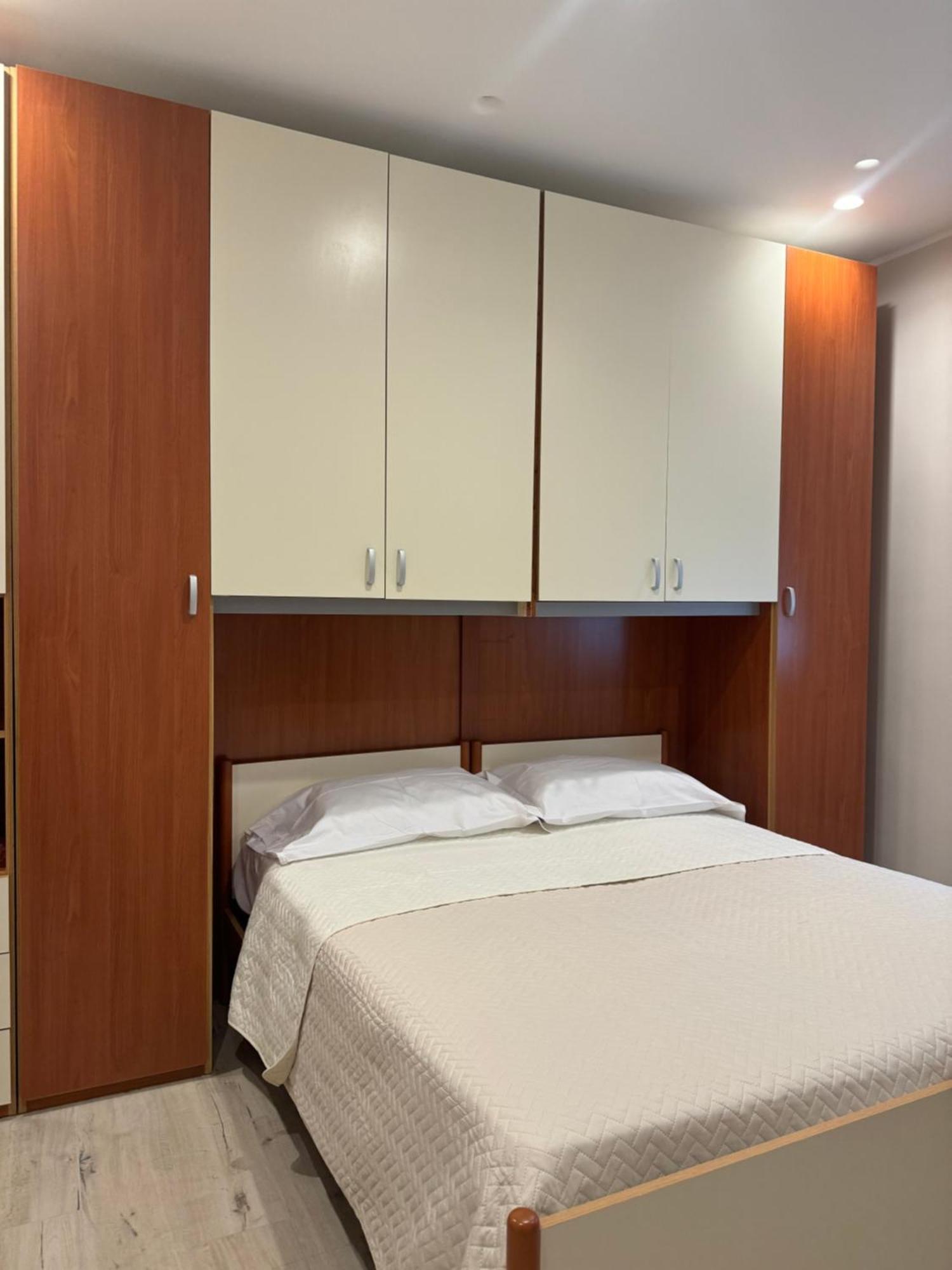 Apartamento Casa Erminia Caserta Exterior foto